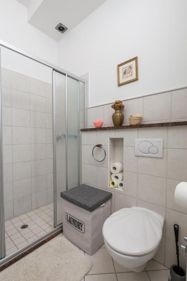Apartment Hanna Рийека Екстериор снимка