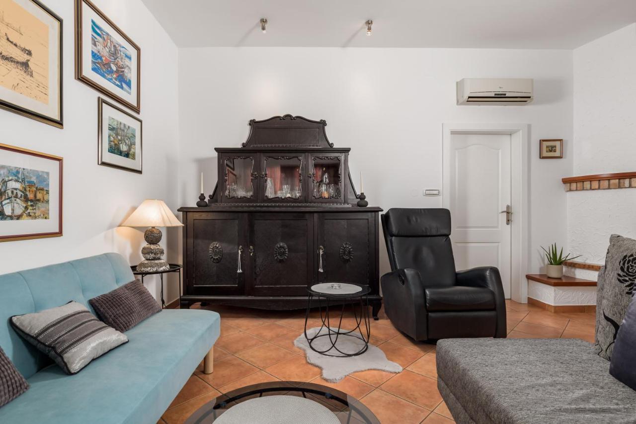 Apartment Hanna Рийека Екстериор снимка